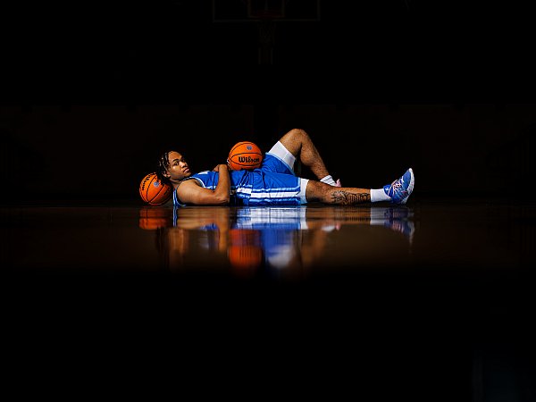 Senior Portrait Basketball reflection Photo Sherwood, Arkansas